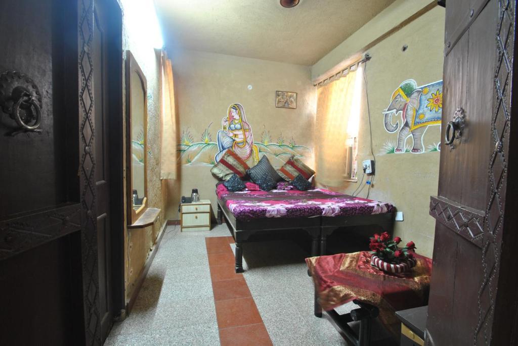 Hotel City Inn Jaipur Bilik gambar